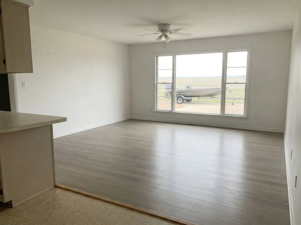 Hardwood floor refinishing in Poquoson, VA