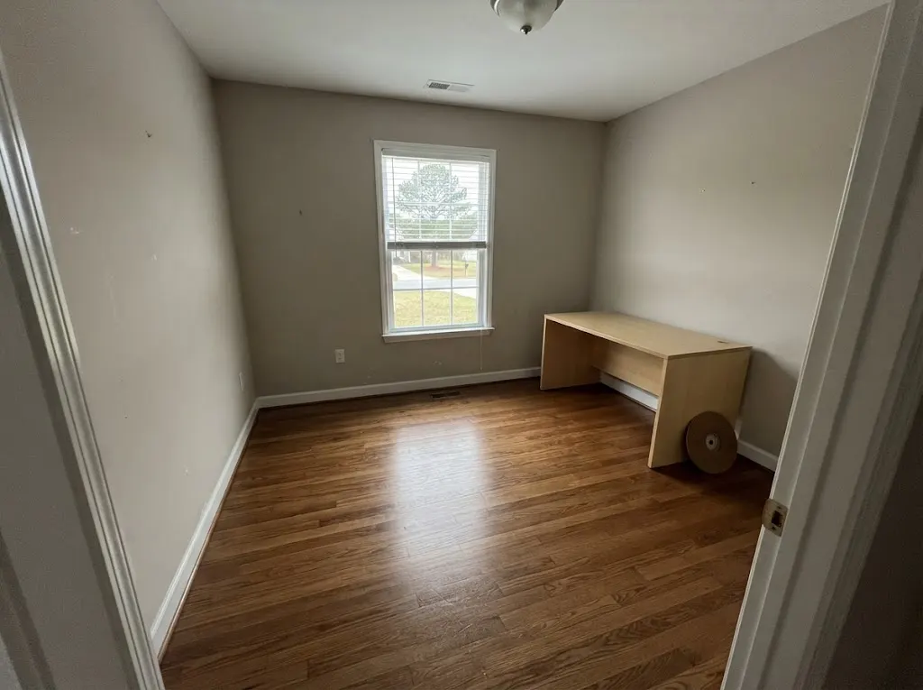 Hardwood floor refinishing in Yorktown, VA
